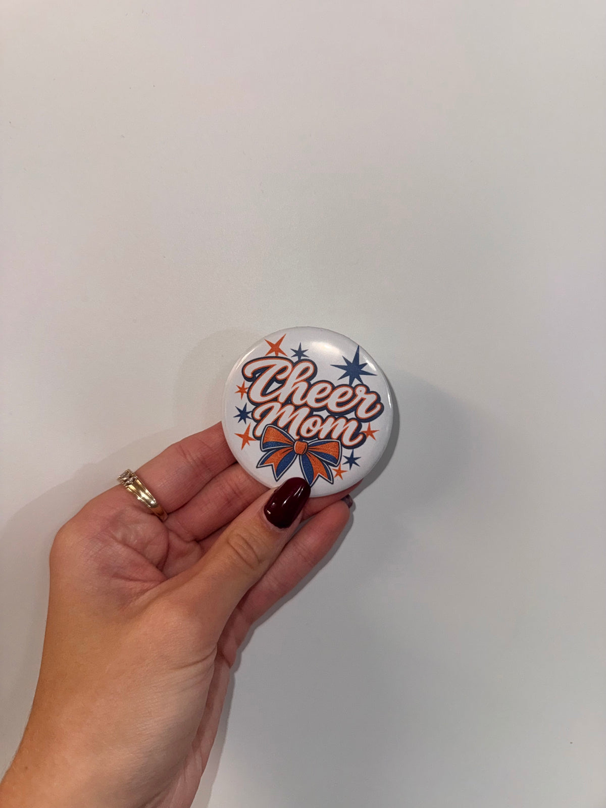 Custom pin-back buttons