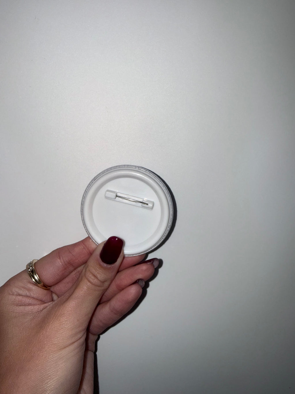 Custom pin-back buttons