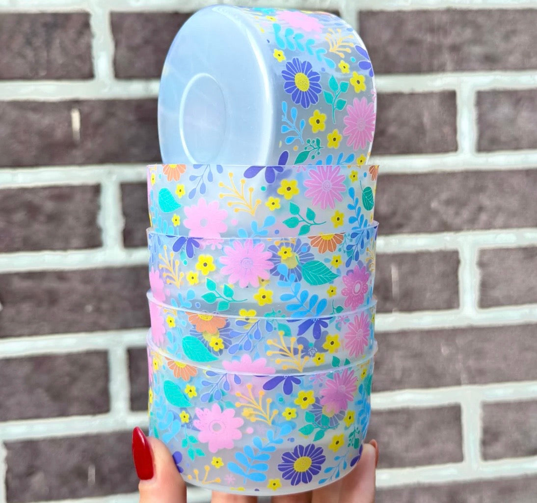 Pastel daisy silicone tumbler boot